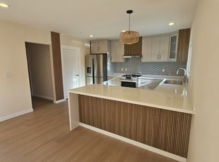 2327 N Naomi St, Burbank, CA 91504