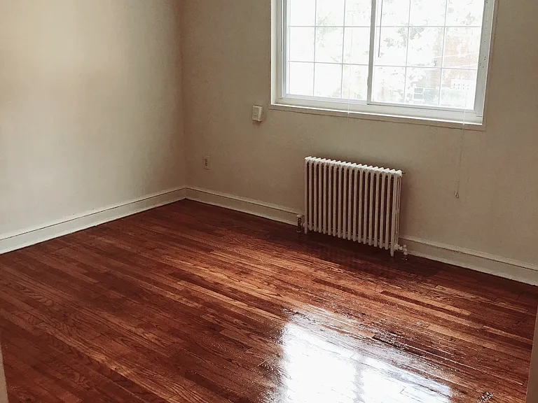 100 Schuyler Rd #204 — Photo 7