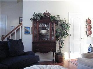 2nd image of 206 Cedar Crossing Ln