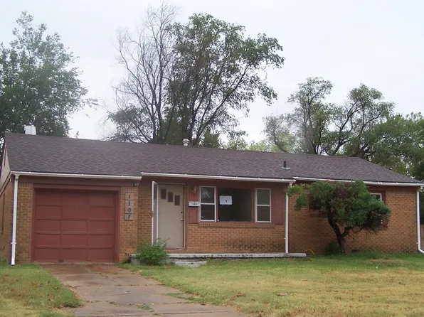 1107 E Gidley St, Wichita, KS 67216