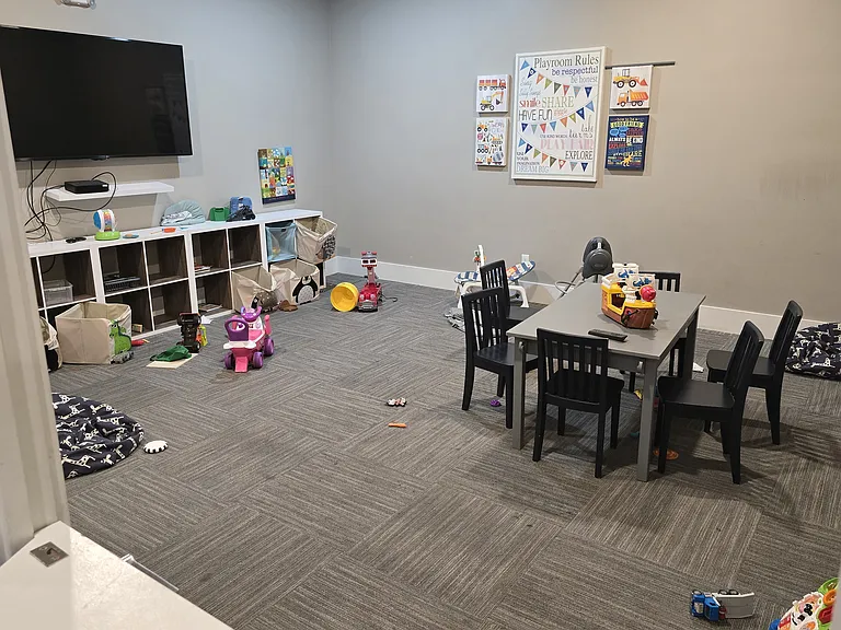 3299 S Claire Ave — Photo 34