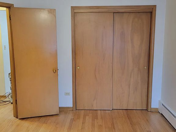 3rd image of 3405 S Oak Park Ave #2E