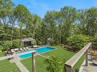 42 Birch Dr, Montauk, NY 11954