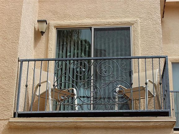 5th image of 5939 Bandolero Dr Unit K