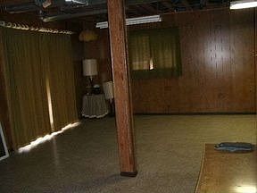 3rd image of 1937 S Ogemaw Trl
