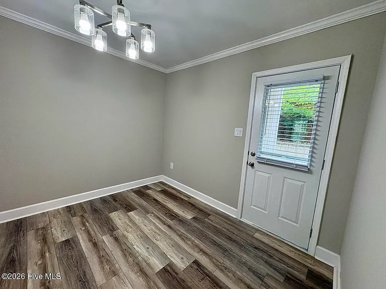 2846 Walton Way #7 — Photo 12