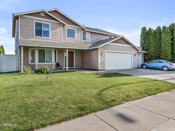 506 Millenium Ave, Moxee, WA 98936