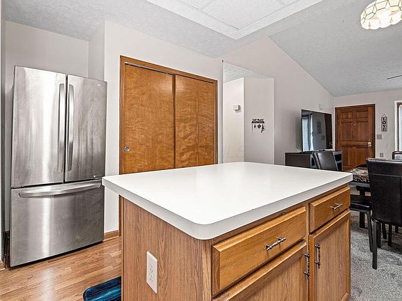 5th image of 1406 Pegwood Dr