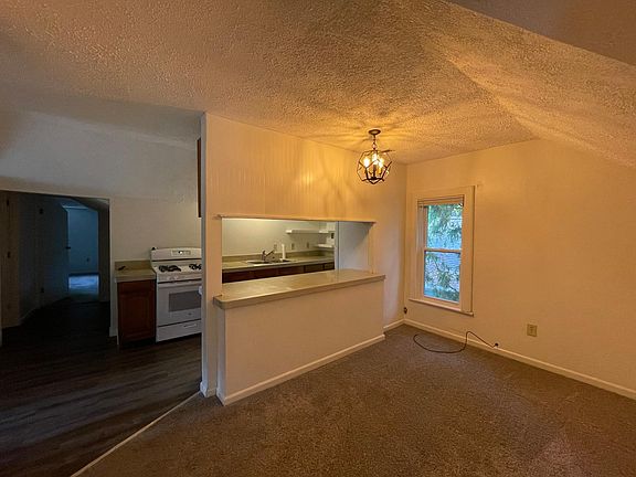 2nd image of 3232 Court St #2