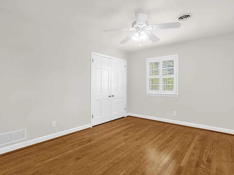 4205 Belvoir Dr — Photo 33