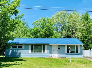 35 Hillsdale Ter, Malone, NY 12953