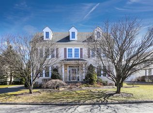 12 Legendary Cir, Port Chester, NY 10573