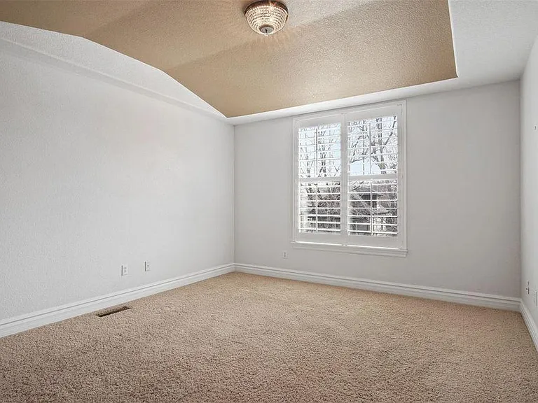 1667 S Sherman St — Photo 13
