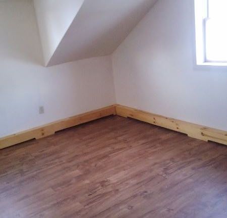 4th image of 10 Pine St #B
