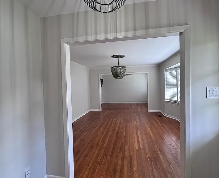 2303 Pinecliff Dr — Photo 6