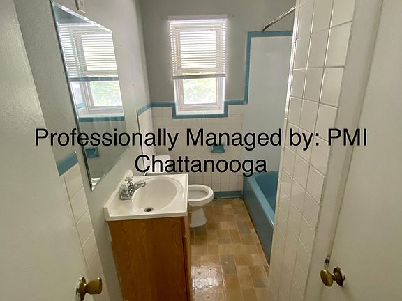 2nd image of 5601 Belaire Dr #B