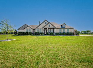 120 Winchester St, Van Alstyne, TX 75495
