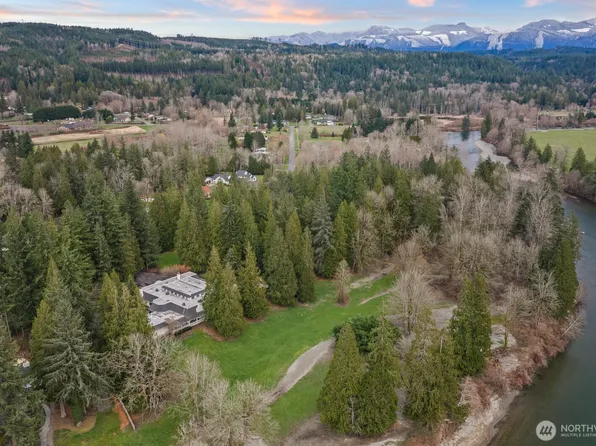 35525 SE 49th Street, Fall City, WA 98024