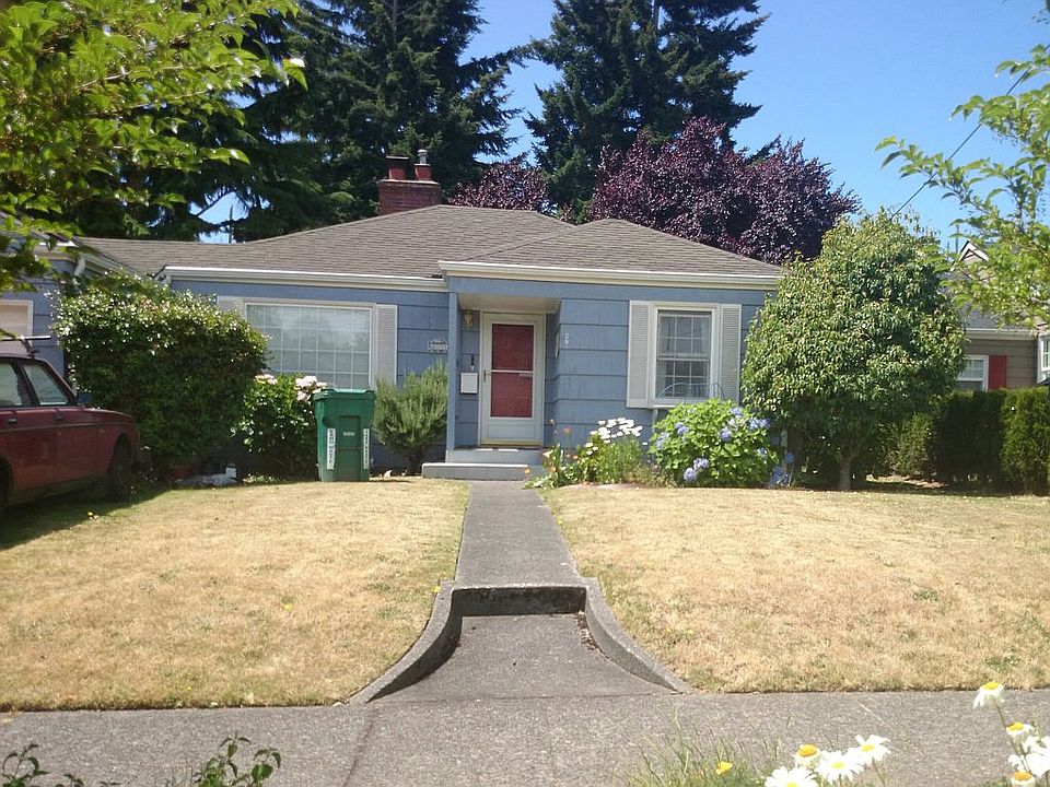 2nd image of 2851 35th Ave W
