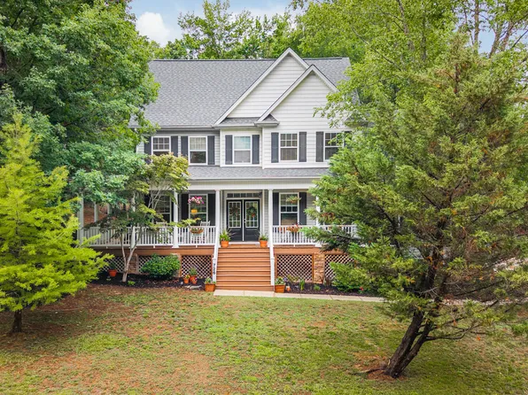 726 Ruth Cir, Fuquay Varina, NC 27526