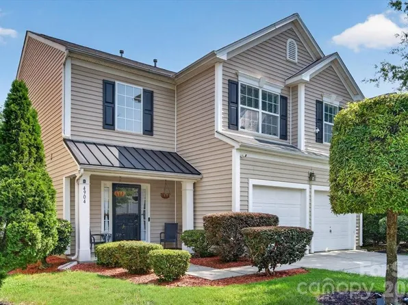 4904 Abercromby St, Charlotte, NC 28213