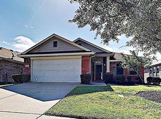1011 Grimes Dr, Forney, TX 75126