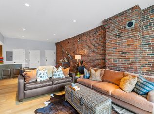 28 Atlantic Ave #618, Boston, MA 02110