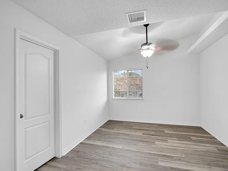 7085 Century Plant Dr — Photo 11