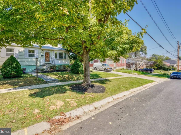 13424 Keating St, Rockville, MD 20853