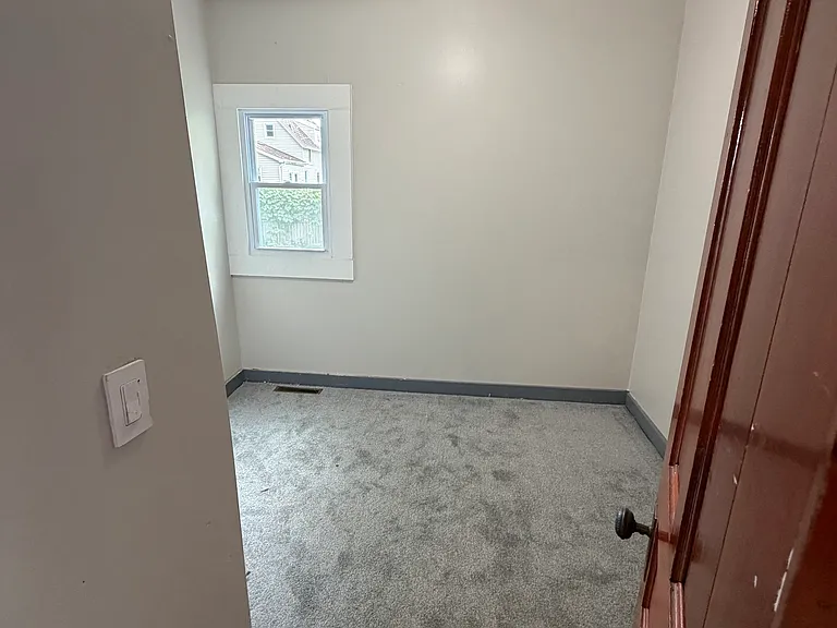 33 Keever Ave #1 — Photo 11