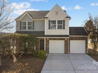 101 Isabella Ct, Mount Holly, NC 28120