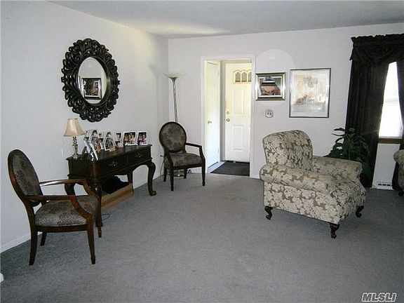 3rd image of 68 Lexington Ave