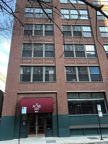 1st image of 621 S Plymouth Ct APT 908