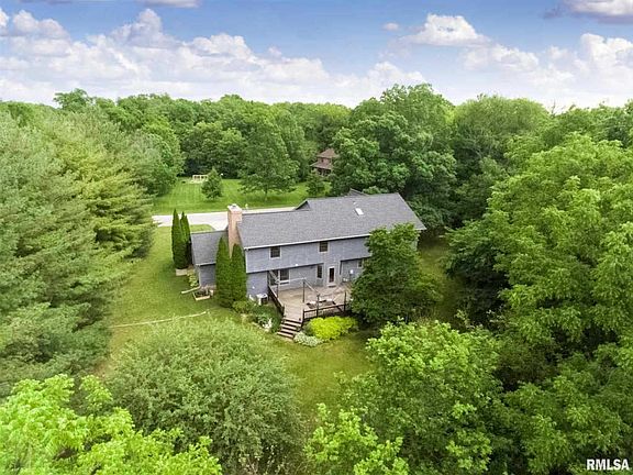 2nd image of 340 Deer Lakes Ct