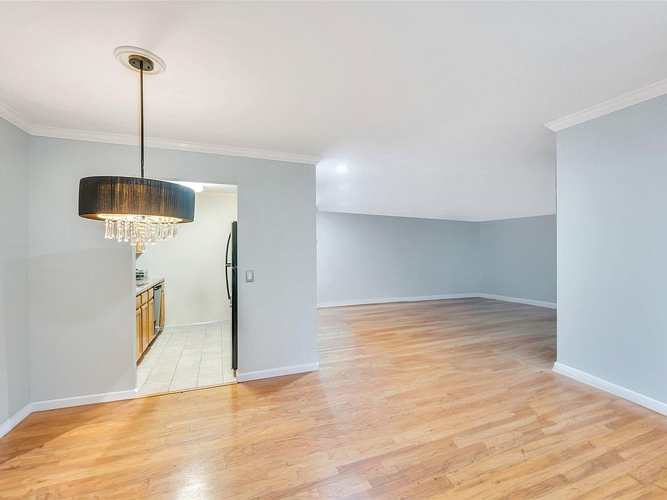 1st image of 77 Richmond Boulevard #2A