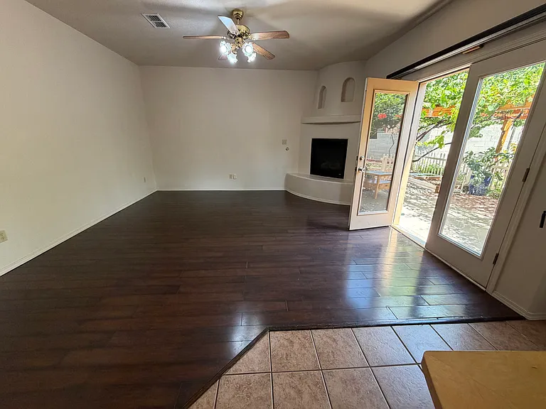 9228 Bluewood Ln NE — Photo 11