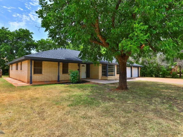 2314 Brook Hollow Dr, Abilene, TX 79605