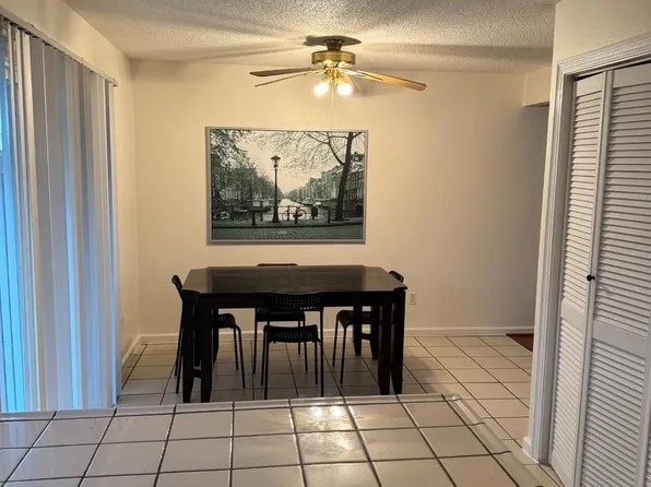 6347 Seyferth Way, Sacramento, CA 95823