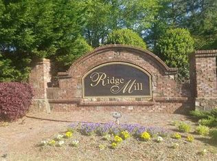 576 Oakside Pl, Acworth, GA 30102