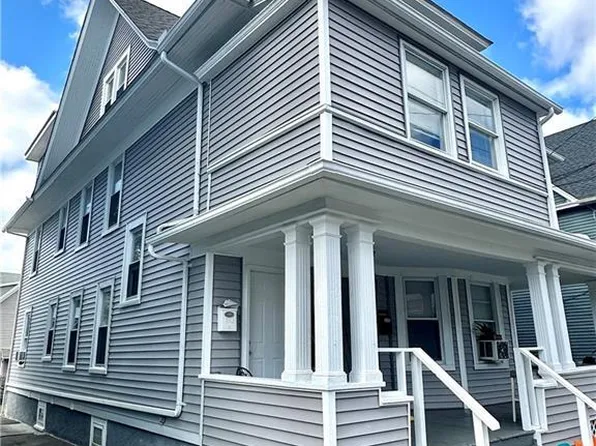 215 Sheridan Street, Bridgeport, CT 06610