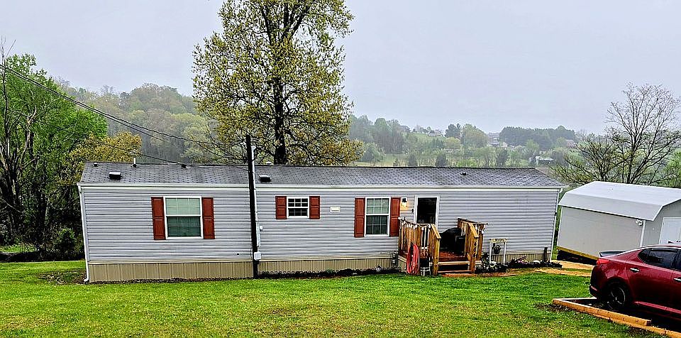 1st image of 464 Ruth Riggs Way