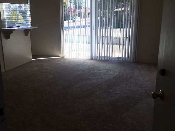 5th image of 3618 Alameda De Las Pulgas