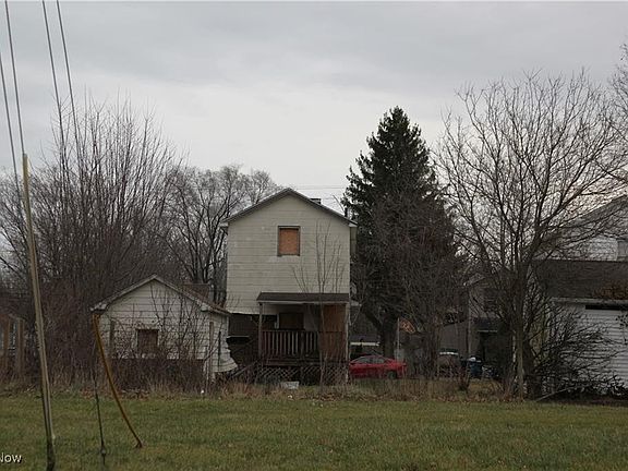 4th image of 3326 Camden Ave