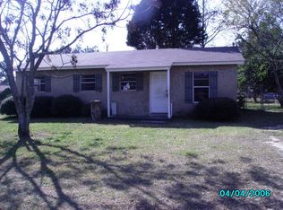 17 Hillside Dr, Tifton, GA 31794
