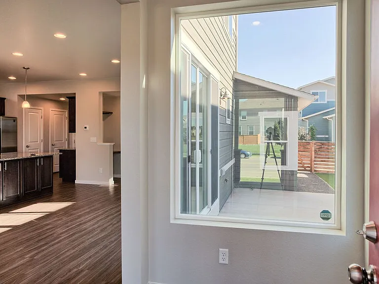 2826 Sykes Dr — Photo 3