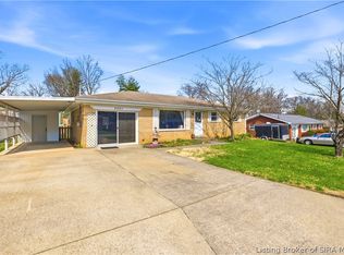 2001 Mary Lee Dr, New Albany, IN 47150