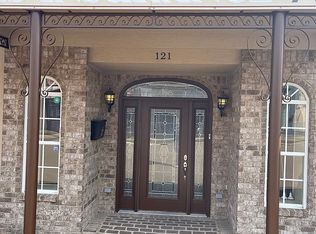 121 Summit St - Property Image