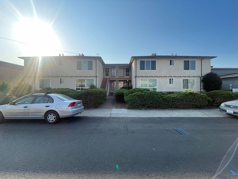 1st image of 217 Millwood Dr #8