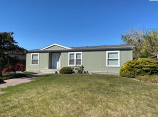 616 N Douglas Ave, Pasco, WA 99301