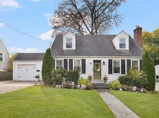 90 Bryant Rd, Cranston, RI 02910